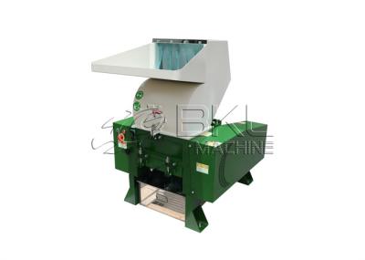 China Klauwtype de Flessenpe van de Huisdieren Plastic Maalmachine Plastic HDPE Stijve Granulator Taaie Injectie Te koop