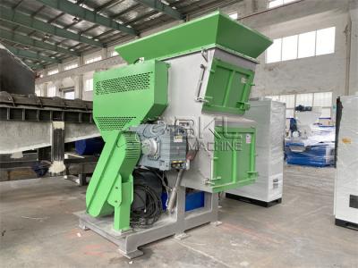 China Reciclagem plástica de Shredder For Plastic do moedor da retalhadora de desperdício do plástico à venda