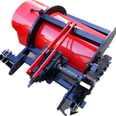 China Machinery Repair Shops Orchard Vineyard Burying Machine Digging Cultivator / Single Side Blueberry / Seedling Grape Sealing In Winter for sale