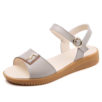 China Hot Designer PVC Slides Shoes Ladies Lace Up Flat Female Sandals Women Slippers for sale