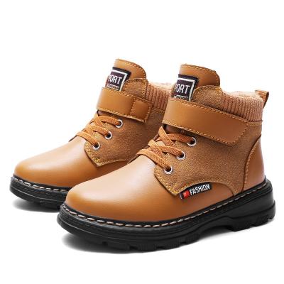 China Lightweight Quality Guaranteed Appropriate Price Shoes Sport Casual Martin Boots Shoes for sale