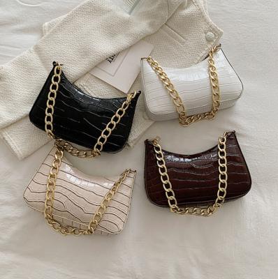 China Fashion Simple New Fashion Women Handbags Chain Bags Features Women Handbags Ladies Texture Bag Women for sale