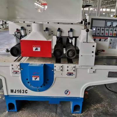 China Wood cutting MJ163C Automatic Multi Rip Saw Machine, Vertical Saw and Roll Feeding for sale