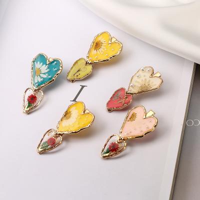 China Custom Real Hair Clip Real Dry Girls Hair Decoration Flower Hairpin Headdress Embossed Hairpin For Women for sale