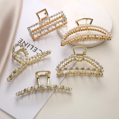 China Girls Hair Accessories Clips Rhinestone Pearl Metal Hair Claws Decoration Women Big Hair Clips Accessory Luxury Wholesale for sale