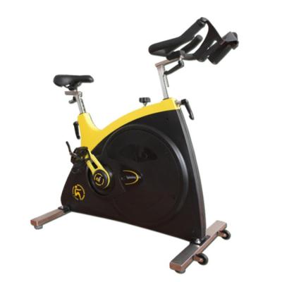 China Fitness Center Gym Cardio Fitness Indoor Exercise Bike Strength Training Machine Spinning Bike For Gym Use for sale