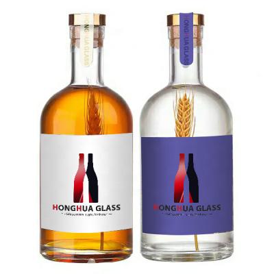 China Beverage factory produced clear smooth glass bottle vodka for sale