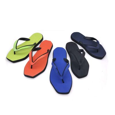 China 2020 Fashion Trend Custom Made High Quality New Slippers For Men's Beach Flip Flops Stylish Fashion Outdoor Comfortable Longevity Popular Sandals for sale