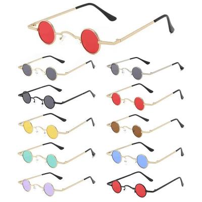 China Vintage Rock Man Sun Glasses Fashion Classic Small Round Sunglasses Women Punk Metal Eyewear Black Wide Lens Driving Eyewear for sale