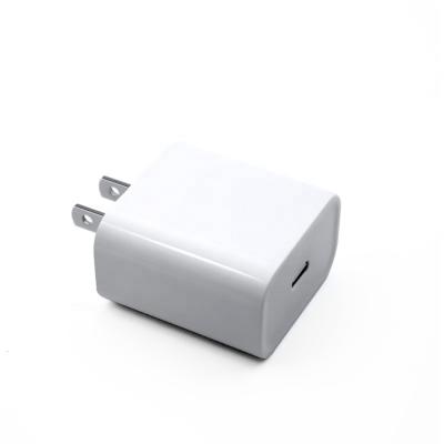 China PD Charger For iPhone 12 Super New Arrival PD Mini Adapter For Apple iPhone 12 PD 20W Fast Charging Wall Charger For iPhone 12 for sale