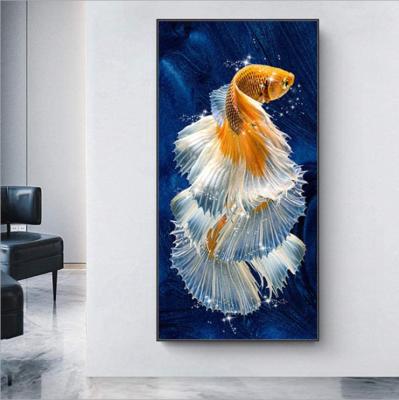 China Eco-friendly Custom Design Triptych Wall Painting European Goldfish Glass Crystal Porcelain With Diamond Painting Living Room Dining for sale