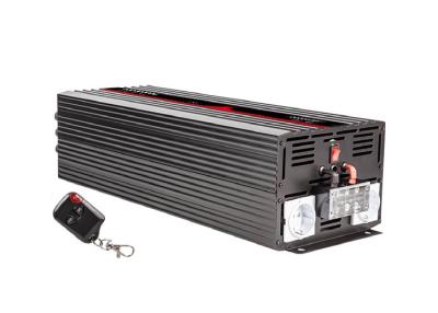 China Schwarzer Inverter der hohen Leistung 12 Volt-bis 240-Volt-reiner Sinus-Wellen-Inverter 6000 W zu verkaufen