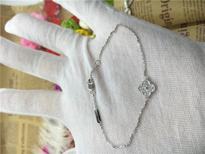 China 14k witgoud diamant Sweet Alhambra Armband 1 Motief Ketting Voor Dames Te koop