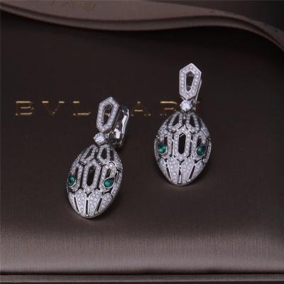 China 18K White Gold Serpenti Viper Earrings With Emerald Pavé Diamonds for sale