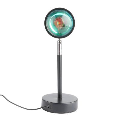 China Warehouse sunset and sunset USB charging RGB16 to color remote control adjustable background atmosphere living table lamp for sale