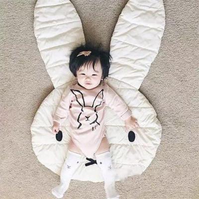 China Hot Selling Cotton Cartoon Rabbit Design Soft Baby Play Mat Soft Toy Baby Crawling Play Mat For Baby Child for sale