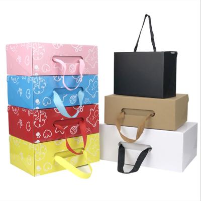 China Paperboard Liner Customized Different Shape Eco Friendly Shipping Boxes with Logo for sale