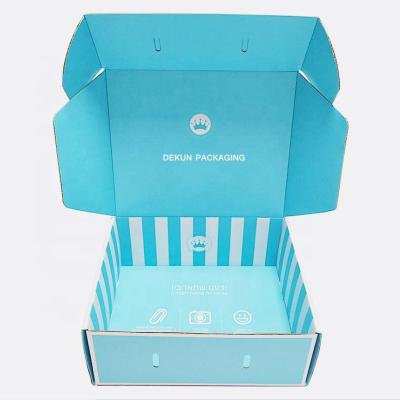 China 9x6x4 Personalized Mailer Boxes Front Tuck End Recyclable Corrugated Board for sale