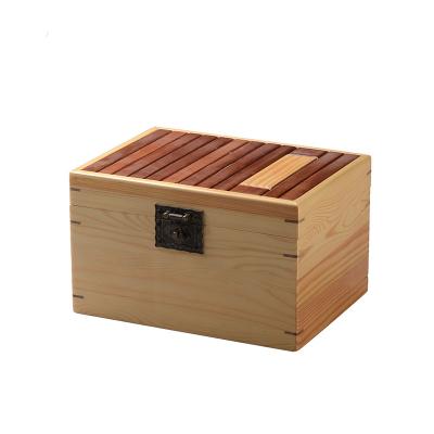 China Handmade Wooden Storage Pine Wood Box Box With Hinged Lid Pine Packaging Boxes for sale