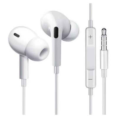 China In-ear high-sound best-selling quality listening to music watching tv calls stereo wired headset for sale