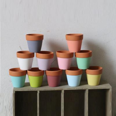 China Modern Creative Red Pottery Flowerpot Breathable Colorful Succulent Flower Pot for sale