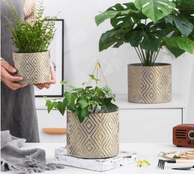 China Vintage Style Modern Geometric Cement Flower Pots And Planters Succulent Plants Or Indoor Outdoor Flowers Gold White for sale