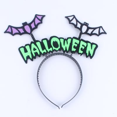 China Halloween Festival Halloween Festival Green Color Plastic Hair Bat Circle Purple White Spring Felt Fabric for sale