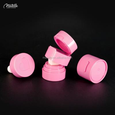 China Pretty Recyclable New Custom Base Case Pink Cream Heart Shape Soft Blast Refill bb Cushion Case for sale