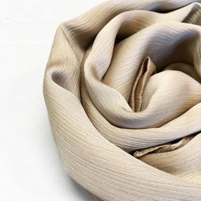 China Krinkle Soft Elegant Luxury Crinkle Pleat Printing Crepe 70*70Cm Crinkle Scarves Silk Satin Scarf for sale