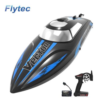 China RC Model V090 Flytec 2.4Ghz Fast Racing Boat With 30+KPH Speed ​​Self-righting RC Boat Reverse Waterproof For Kids And Adults for sale