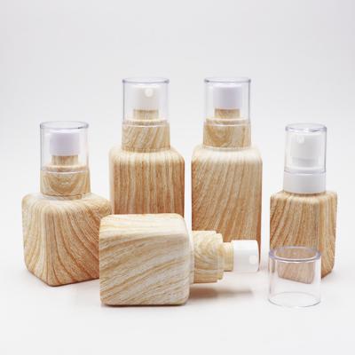 China Cosmetic Bottle PETG Pump Lotion Plastic Bottle Design Square Pump Bottle Spray for sale