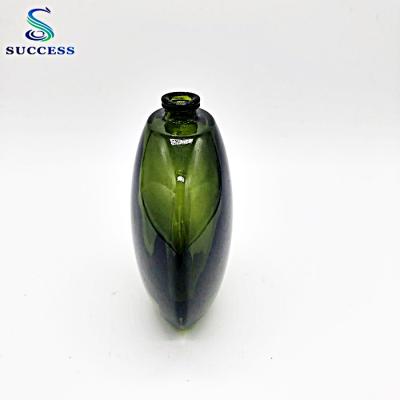 China Personal Care Factory Price 105ml Perfume Bottle Custom Green Glass Perfume for sale