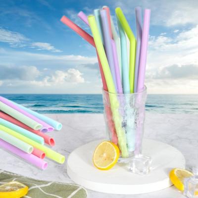 China BPA Free Summer Drink Straws 6 in 1 Cup borisicalate Water Bottle Silicone Straw Set High Quality Silicone With Straw for sale