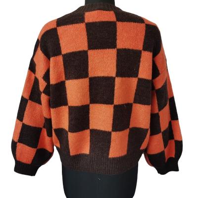 China Anti-wrinkle winter loose custom plus size color women sweater checkerboard pullover oversized knitted sweater for sale