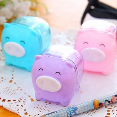 China Hot Selling High Strength Stationery Plastic Pig Creative Colorful Animal Children School Supplies Pencil Sharpener for sale