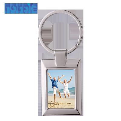 China DIY Photo Key Chain Gift Sublimation Blank Metal Key Chain Key Chain With Box Package for sale