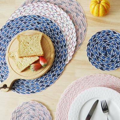 China Sustainable Table Mat Round PVC Decorative Table Mats Placemat for sale