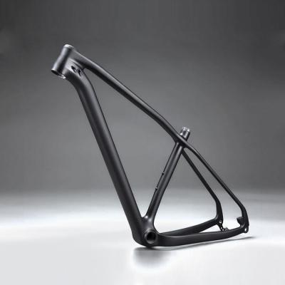 China Carbon Hard Fiber Frame Mountain Bikes Tail 29er MTB Internal Cable BB92 Carbon Mountain Bike Frame FM199-B for sale