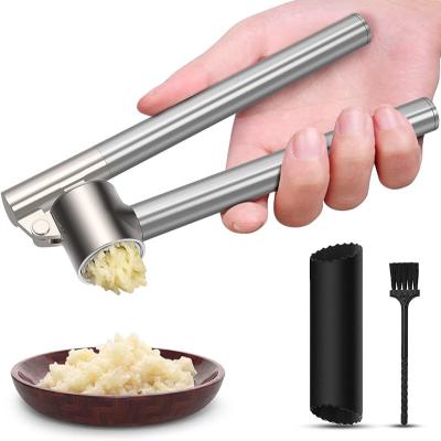 China High Quality Viable Hot Selling Stainless Garlic Press Crusher Garlic Peeler Customer Tools Amazon Kitchenware Customer Tools for sale