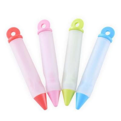 China Food Grade Viable Tool Silicone Baking Food Writing Pen Chocolate Cream Cake Decorating Syringe Pen for sale