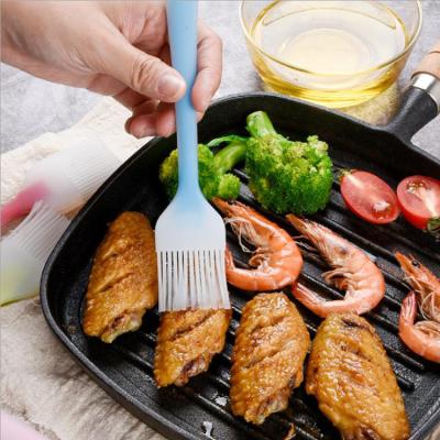 China Viable BPA Free Silicone Basting BBQ Grill Brushes Food Grade Oil Broom Silicone Heat Resistant Translucent Pastry Brush for sale