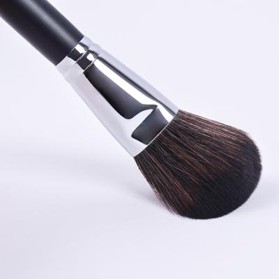 China Black Soft Hair Custom Makeup Blush Brush Personalized Single Makeup Brush For Powder for sale