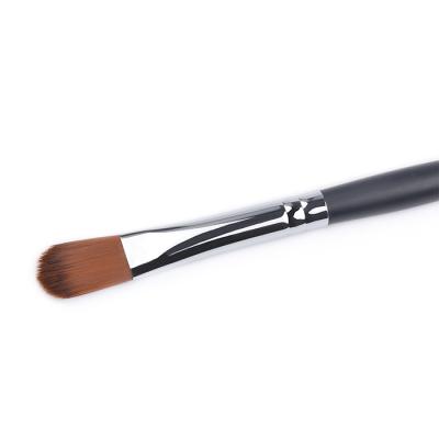 China Solid Wood Smudge Brush Stock Makeup 1 Piece Synthetic Hair Quality Makeup Brush Eyeshadow Concealer Brush for sale