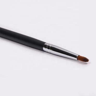 China 2020 Professional DM Round Lip Brush Lipstick Gloss Brush Applicator With Logo Free Sample for sale