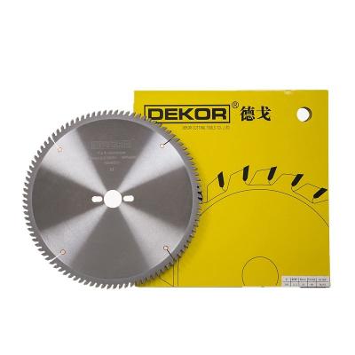 China Precise Sizing PCD Diamond Grid Cutting Blade Circular Saw Blade For Wood Cutting for sale