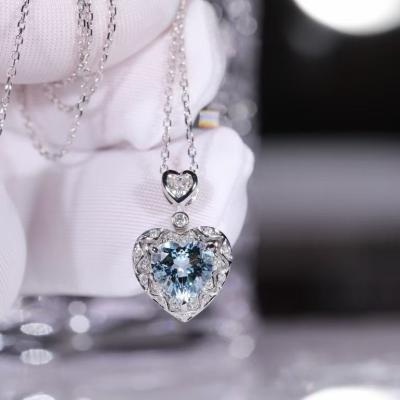 China CLASSIC personalized 925 Sterling Silver Heart Pendant 18k gold plated Angel Wing Chain Custom Pictures Diamond pendant for family for sale