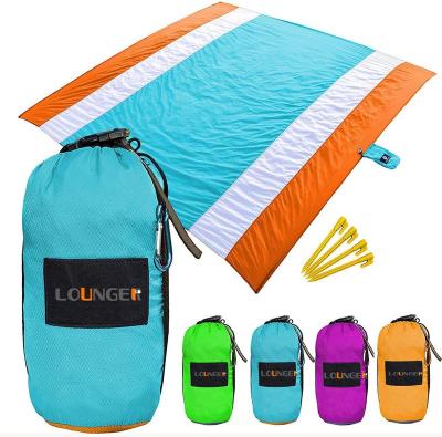 China Oxford Ground Four Stake 210T Extra Large Soft Picnic Outdoor Beach Camping Blanket for sale