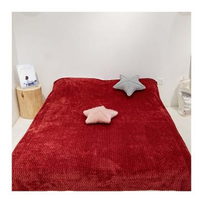 China Wholesale Soft Rectangle King Size Red Color Soft Touch Polyester Warm Blanket for sale