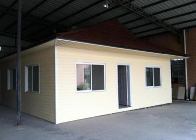 China Customized Prefab Bungalow Modular Homes Flat Packed With East Timor Style Roof for sale