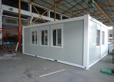 China Expandable Flat Pack Shipping Container H Steel Beam Refugee Home for sale